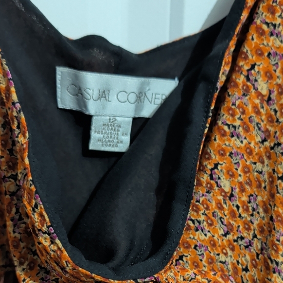 Flirty, Romantic Mini Dress - Picture 3 of 7